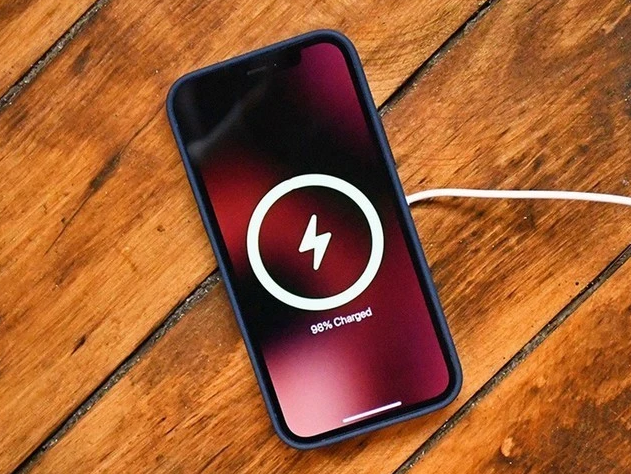 上街苹果手机维修分享iPhone 12可以随便充电吗 